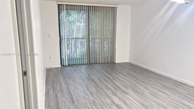 Photo - 14401 N Kendall Dr Unit 301N
