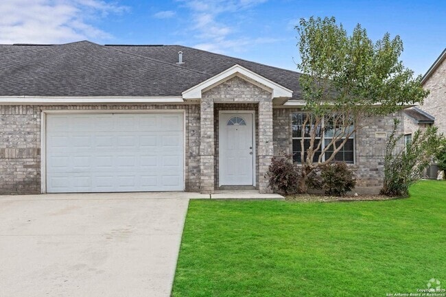 Building Photo - 3045 Pine Valley Dr Rental