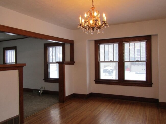 dining area - 1255 S 25th St