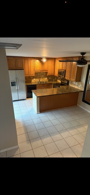 KITCHEN - 2212 22nd Ln