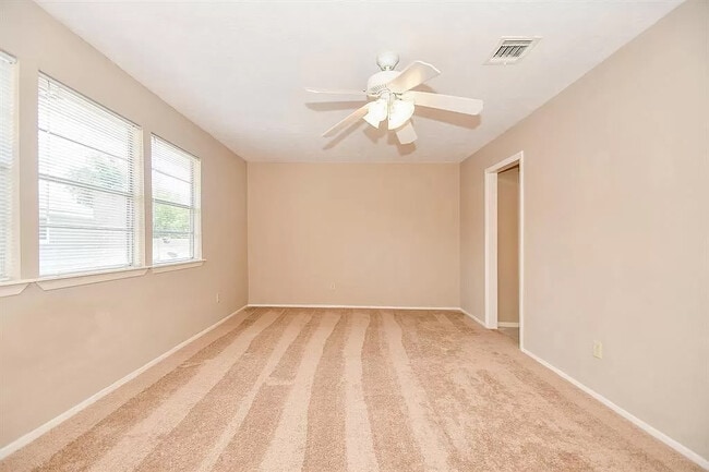 Photo - 10807 Sugar Hill Dr