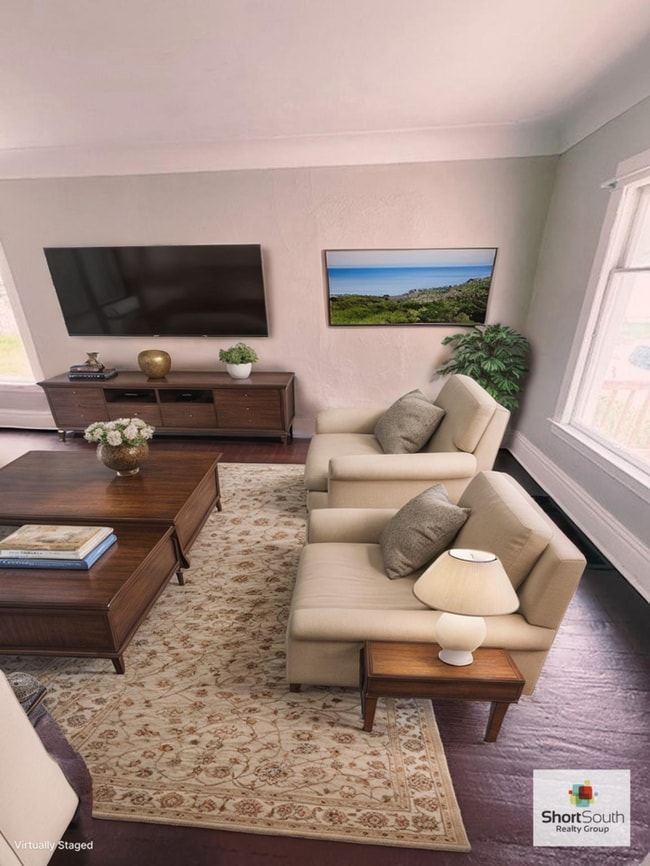 Recently updated 3 bed 1 bath Single Famil... - Recently updated 3 bed 1 bath Single Famil... House