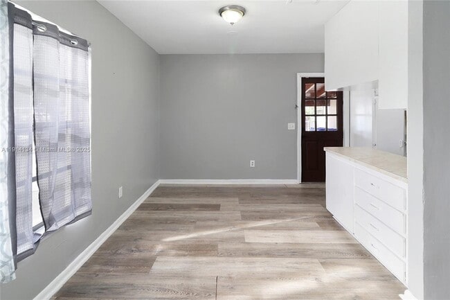 Photo - 1856 NW 6th Ave