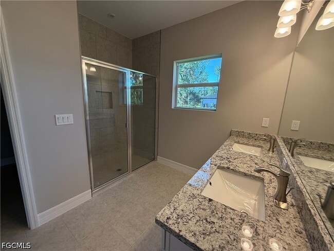 Building Photo - 505 Greenbriar Blvd