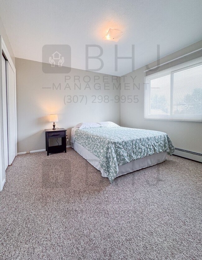 215 Main St Unit 1
