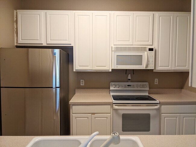 Photo - 588 Brantley Terrace