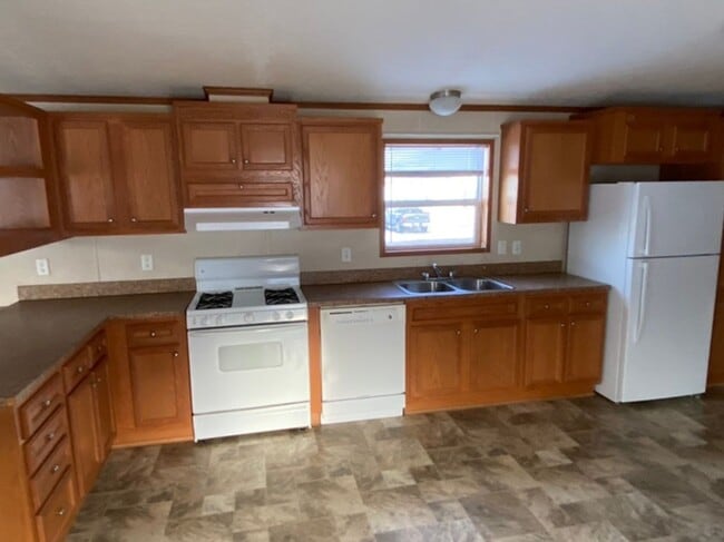 Photo - 3bd/2ba Renovated