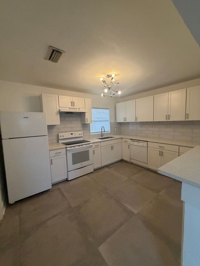 Photo - 70 W Muriel St Unit 68 W Muriel St