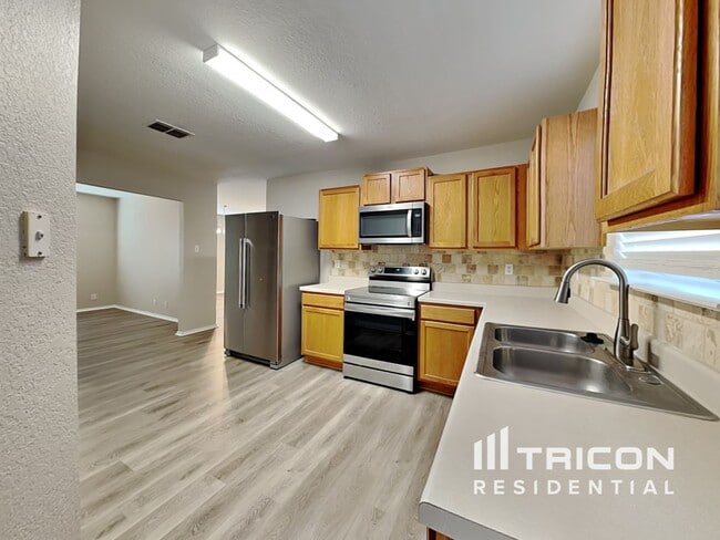 Photo - 9603 Kennebec Way