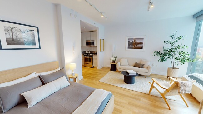 Building Photo - 553 W 53rd St Unit 1412