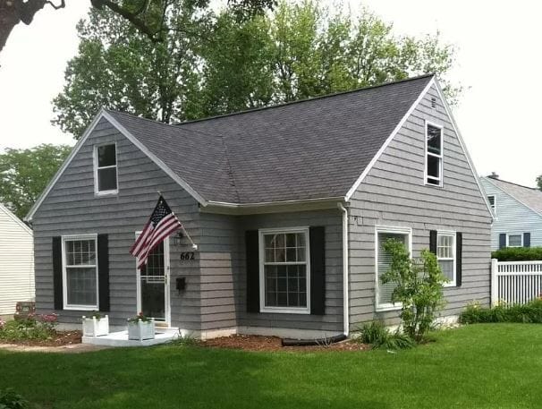 Building Photo - 662 Memorial Dr SE