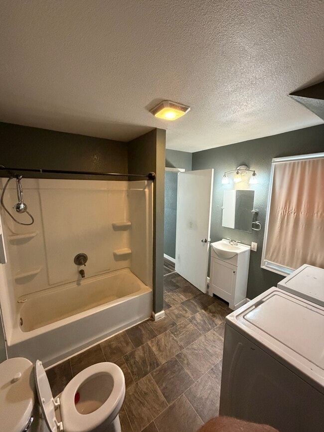 Photo - 316 W Crawford St