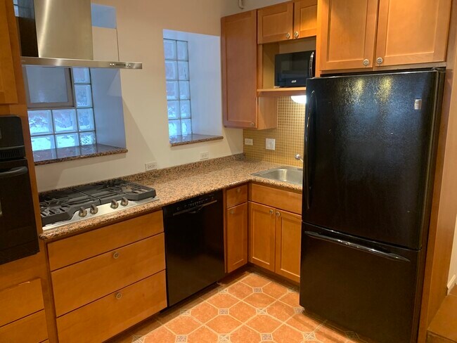 Photo - 2620 Dayton N St Unit G