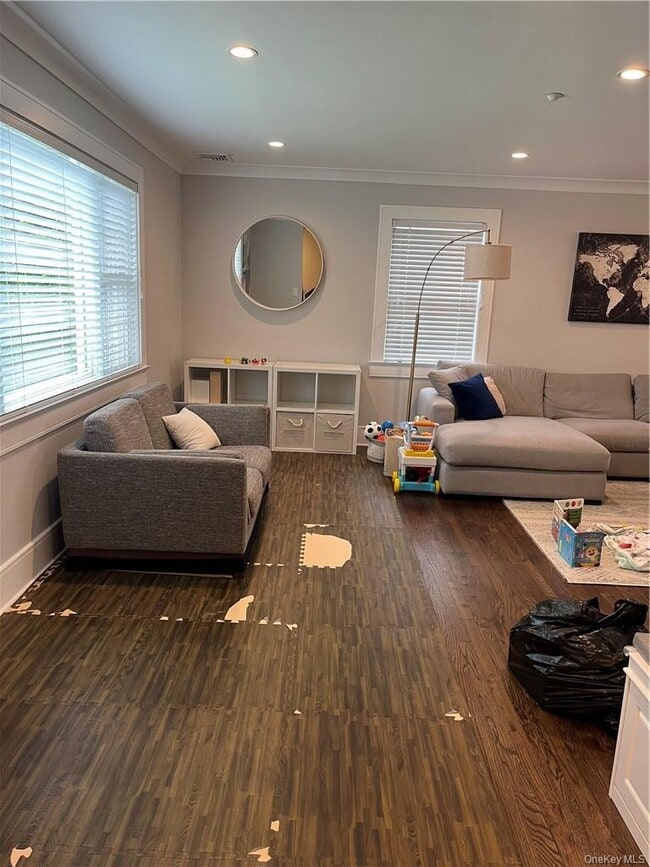 Photo - 68 Henry Ave