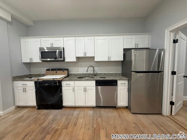 Building Photo - 52 Townsend St Rental