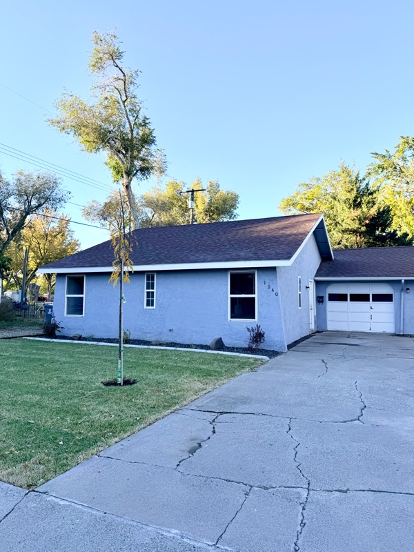 Building Photo - 1040 E 4th N