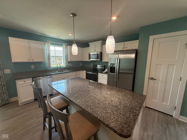 Photo - 2640 Stonebridge Dr