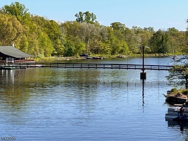 Photo - 34 Rose Trail