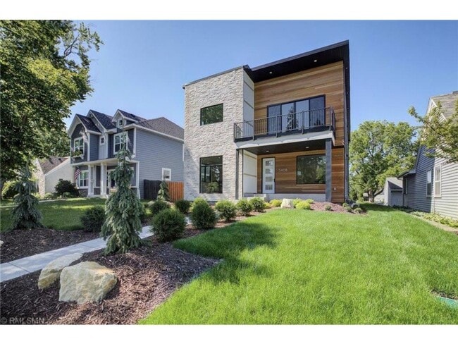 Building Photo - 3408 W 60th St