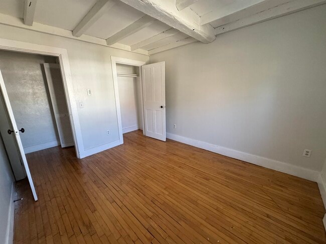 Photo - 134 Washington St