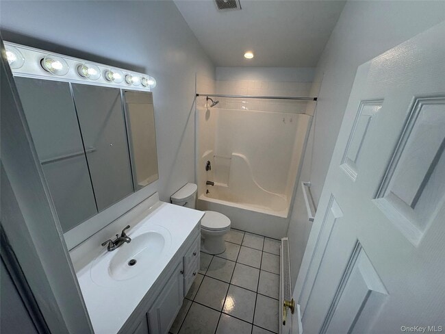 Photo - 10 Matsunaye Dr