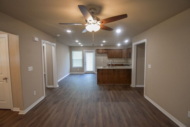 Photo - Nice 3 Bedroom 2 Bath Home!!