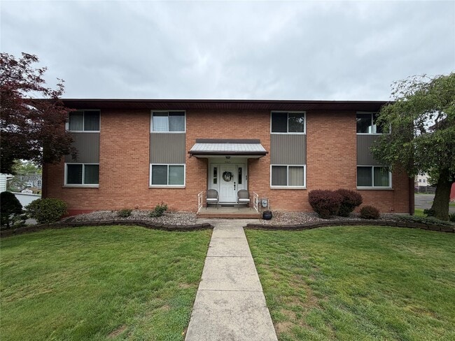 Building Photo - 3105 Burris Rd Unit 4