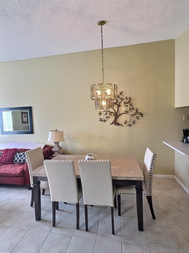 Photo - 117 Waterside Dr Unit 117