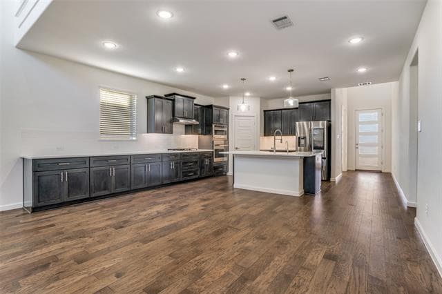 Photo - 3615 William Riley St