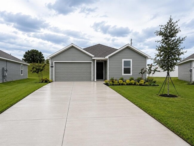 Photo - 431 ARTEMIS St