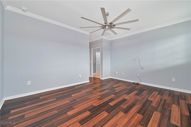 Building Photo - 10120 Tin Maple Dr