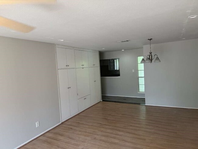 Photo - 881 Wax Myrtle Ln