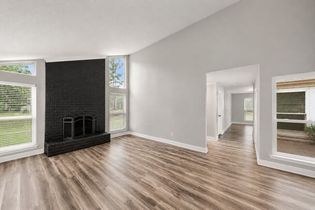 Photo - 17734 Seven Pines Dr