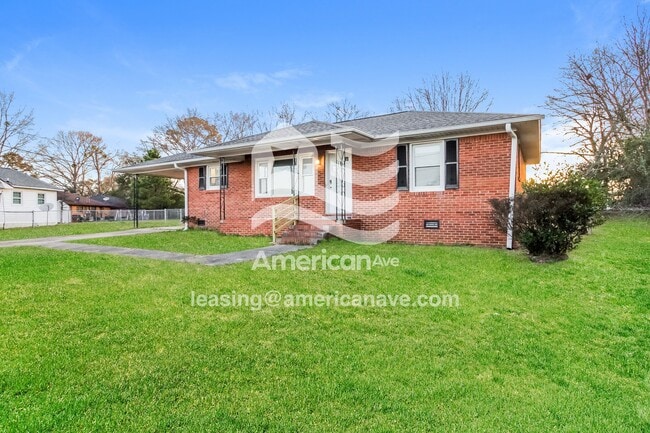 Photo - 2425 Hunt Club Rd