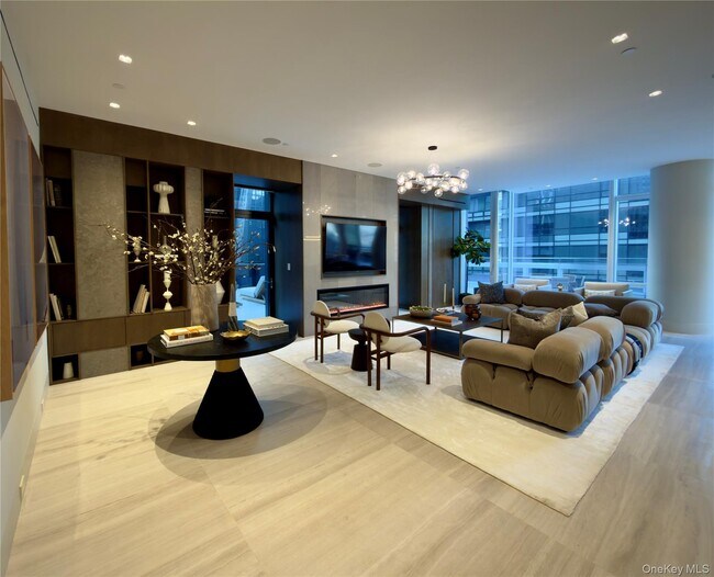 Photo - 18 W 53rd St Unit 18 B/C