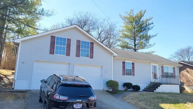 Building Photo - 2820 Airwood Dr Rental