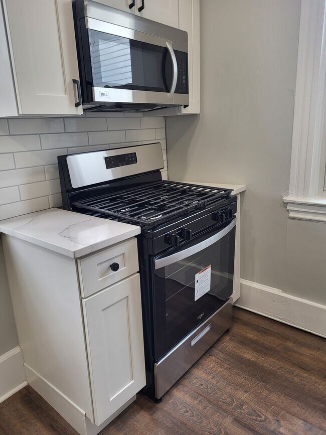 Photo - 3259 Bainton St Unit 2