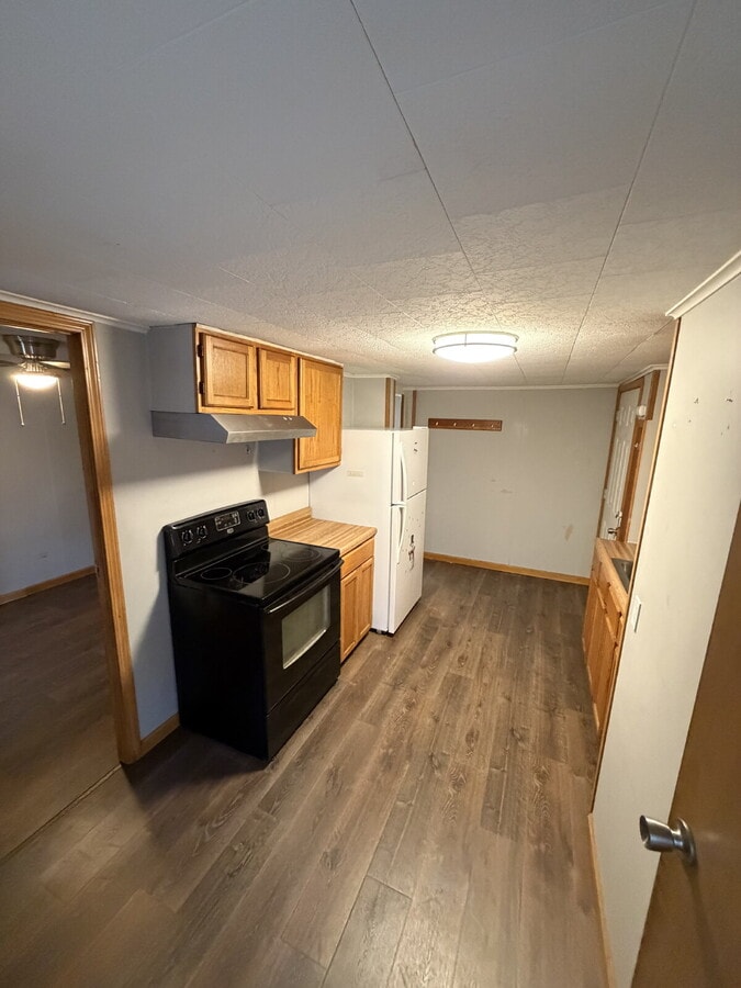 Photo - 9 Watson St Unit Upper Front