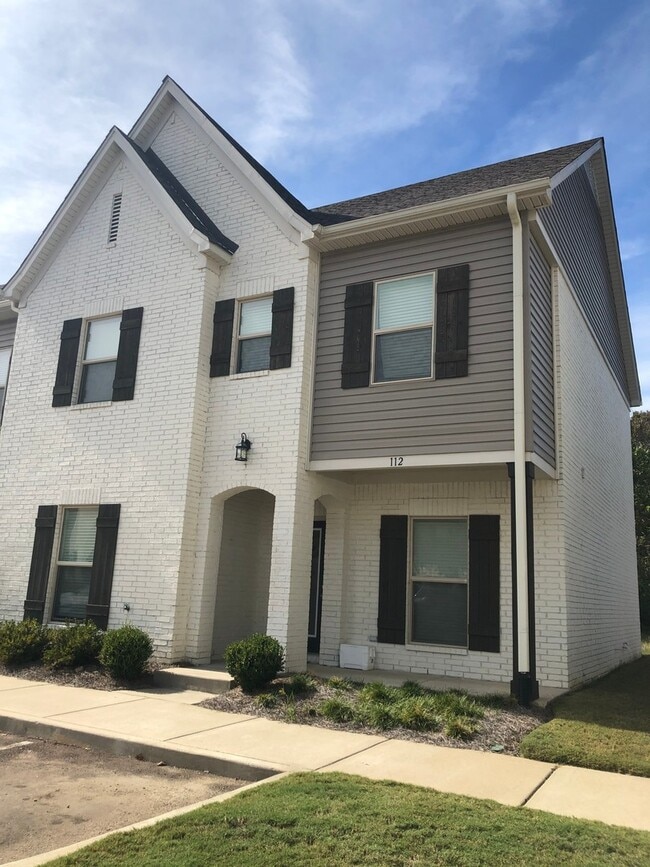 Photo - 4BR/4.5 Bath For Rent