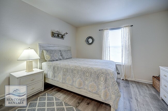 Photo - FURNISHED OFF-SEASON MONTHLY RENTAL NOW AVAILABLE