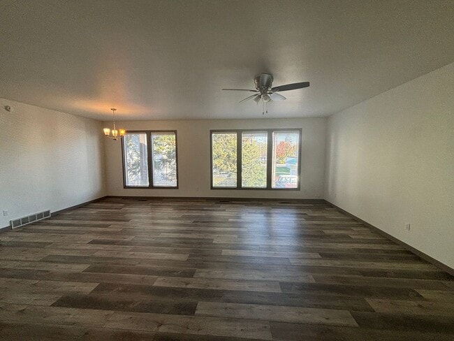 Photo - Remodeled Midtown Apartment (APP#244)