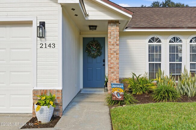 Photo - 2143 Lady Di Ln