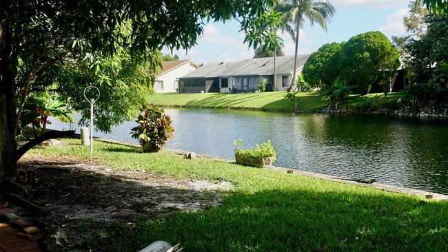 Photo - 5908 NW 81st Ave