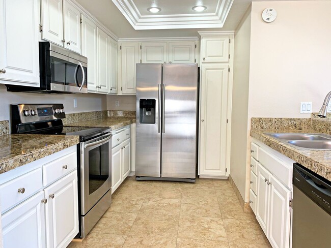 Photo - For Lease – Beautiful 2 Bed, 2 Bath Condo in Northwood Horizon | $3,195/month