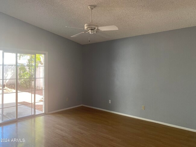 Photo - 510 W Fellars Dr