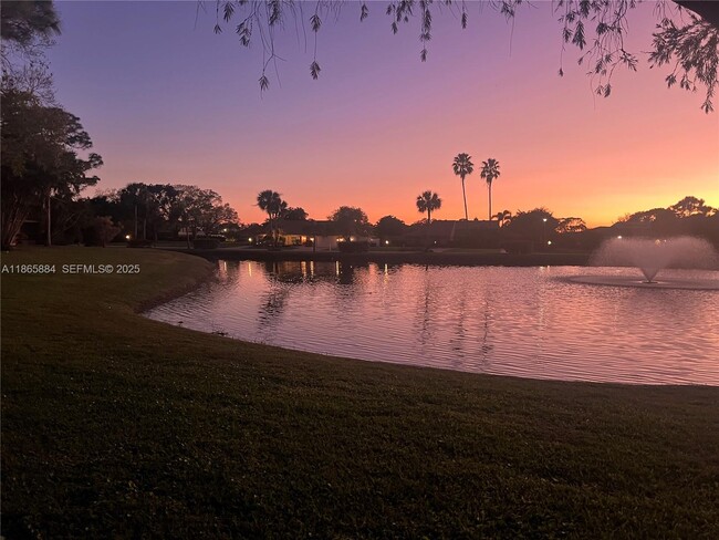 Photo - 6198 Brandon St