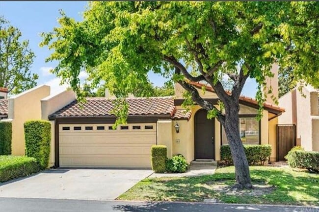 Building Photo - Beautiful Newly Remodeled 3 Bedroom 2 Bath... Rental