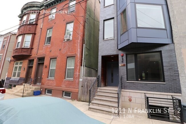 Photo - 1211 N Franklin St Unit 2