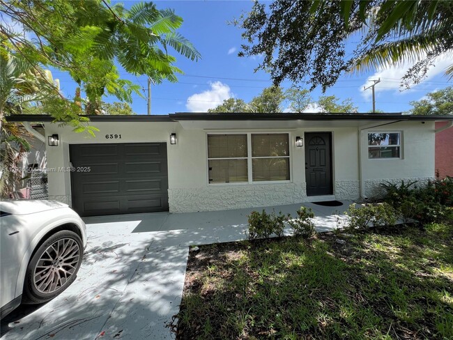 Photo - 6391 SW 8th St House