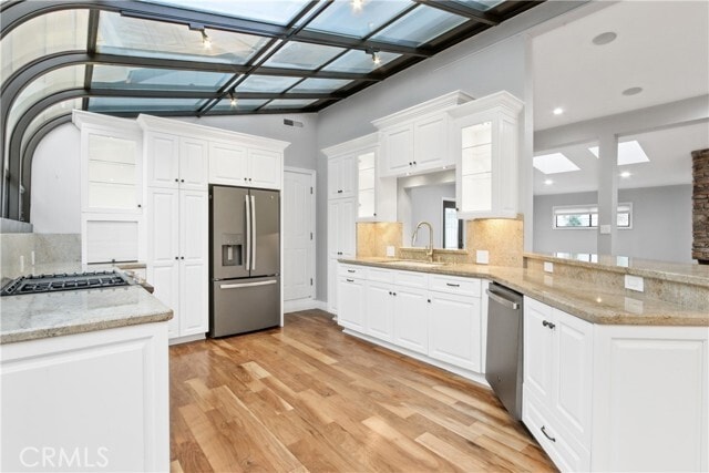 Photo - 447 Avenue E